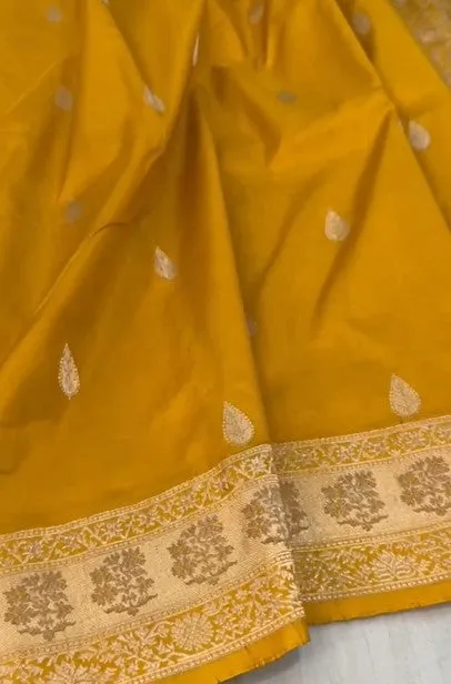 Traditional Handwoven Pure Banarasi Katan Silk Reshami Zari Work Saree