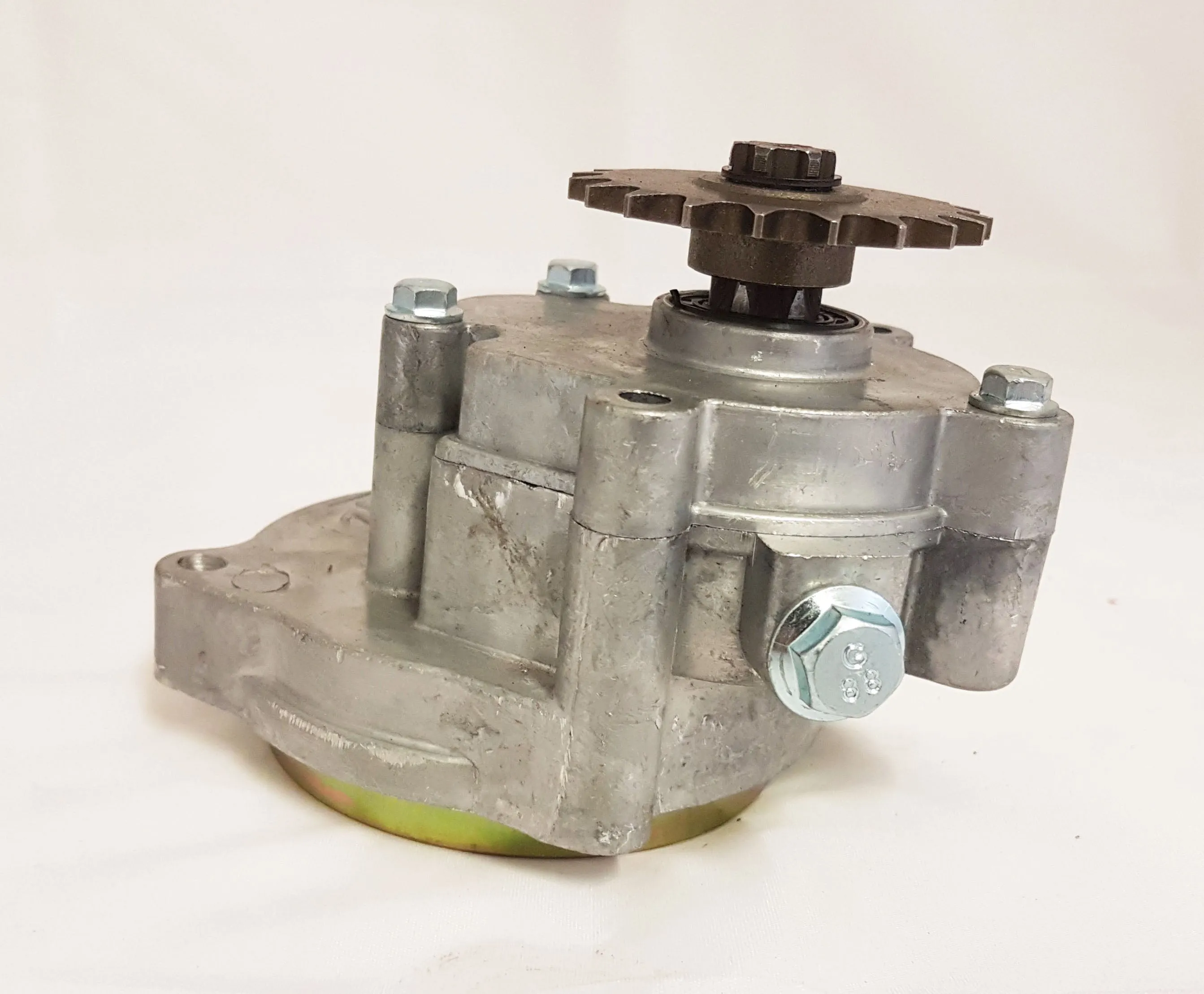 TRN02 CLUTCH TRANSMISSION UNIT AND SPROCKET DR49  EKO SAFETY RACER CAR 49cc  2 STROKE ENGINE