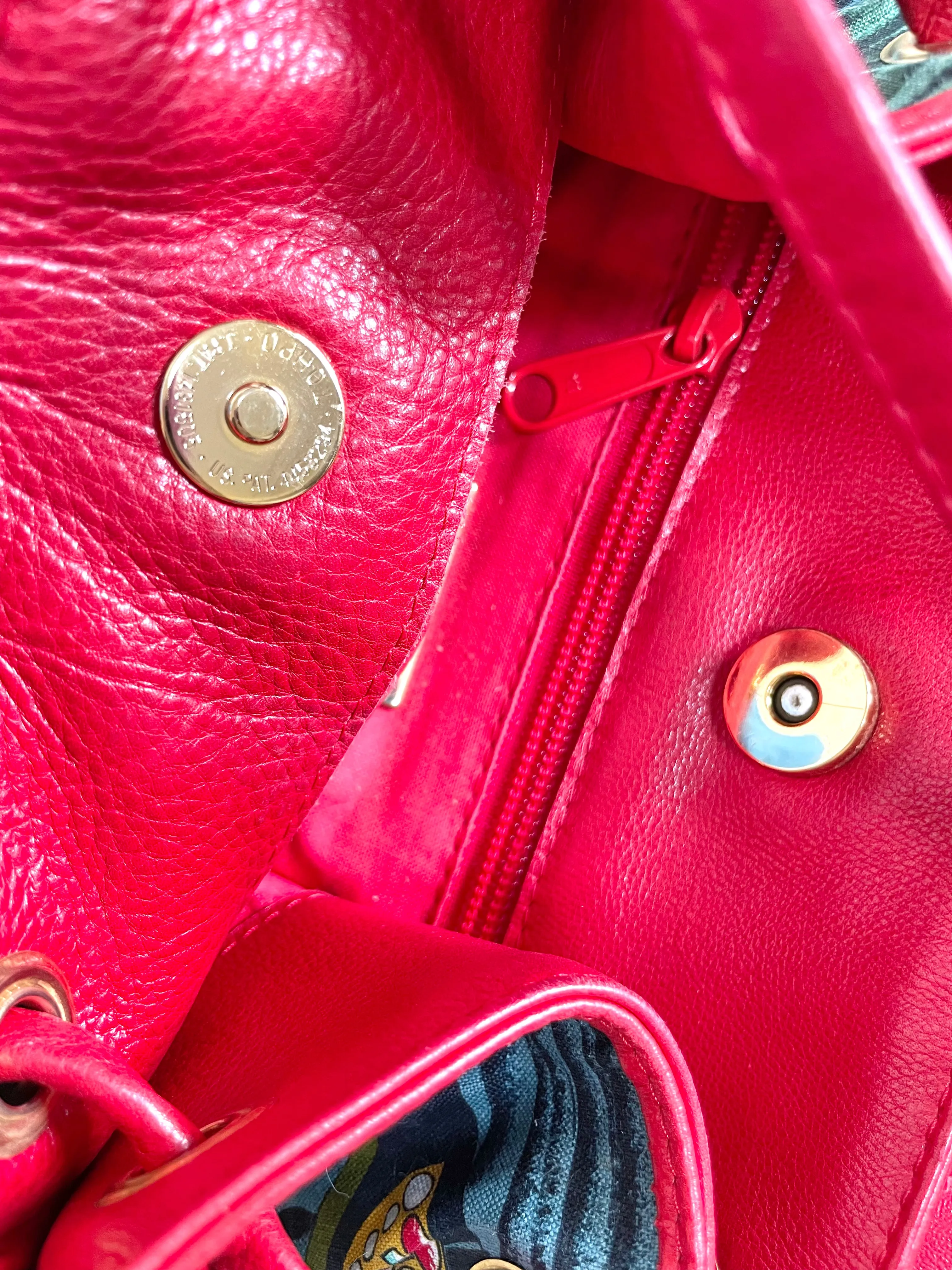 Vintage Bottega Veneta butterfly and leaf printed hobo bag with red leather trimmings. 050327ys3
