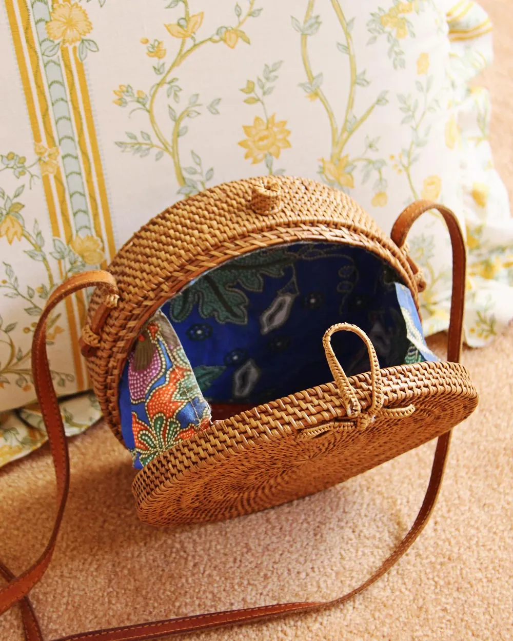 Vintage Bow Tote