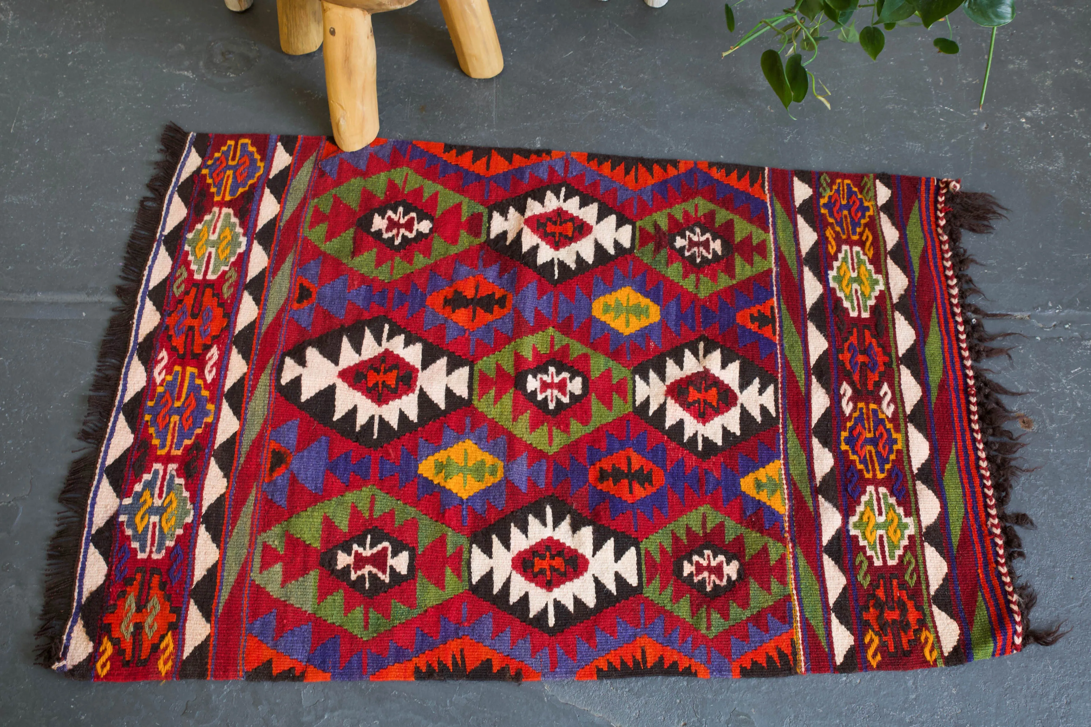 Vintage Mini Turkish Kilim Rug 2'4"x3'10"