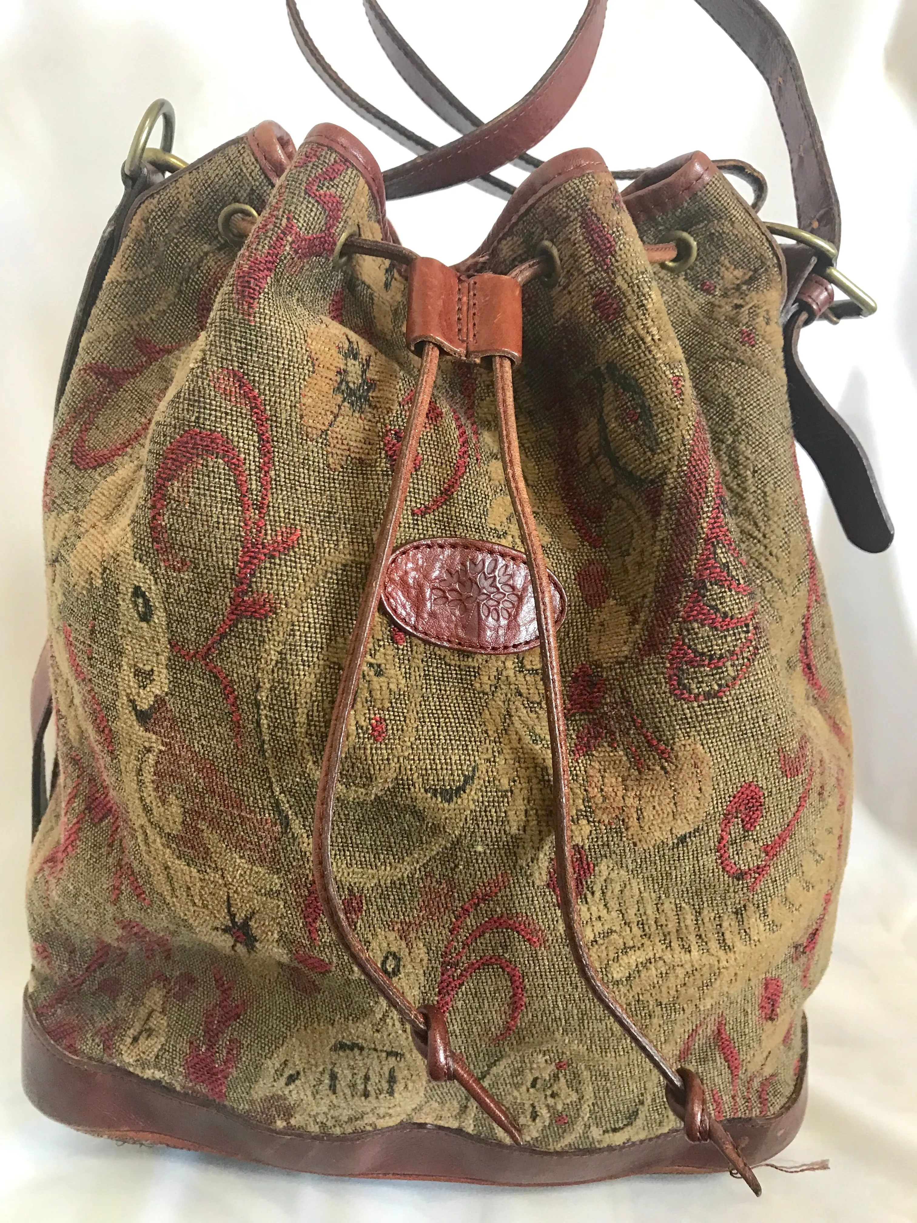Vintage Mulberry khaki and wine brown gabeline weave fabric hobo bucket shoulder bag with leather trimming. Made in England. 050320r12