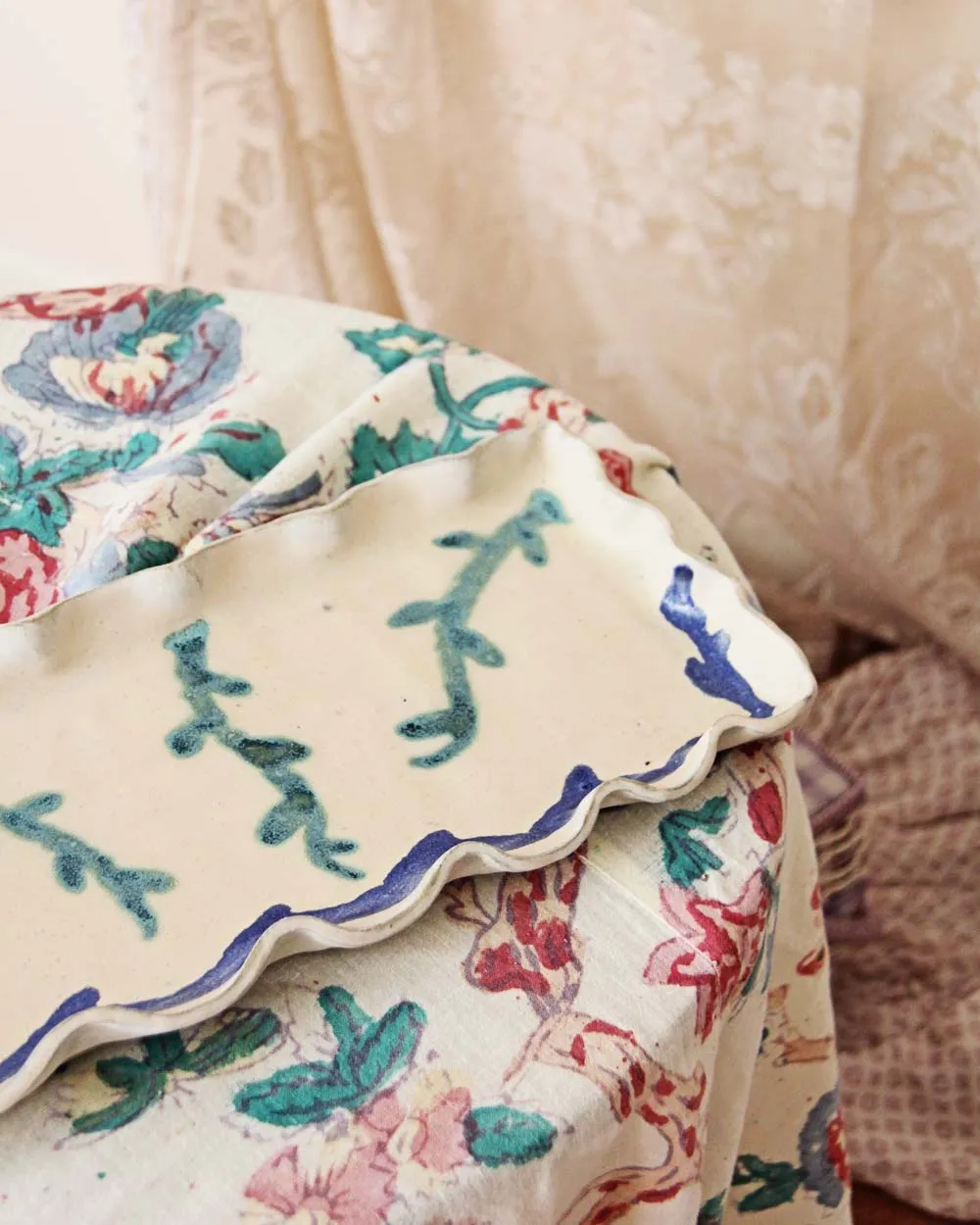 Vintage Ruffle Pottery Tray
