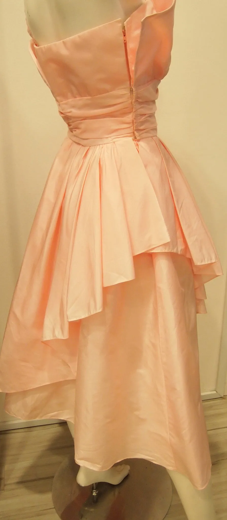 Vintage Victor Costa Dare Devil Baby Pink Taffetta Tiered Cocktail Dress