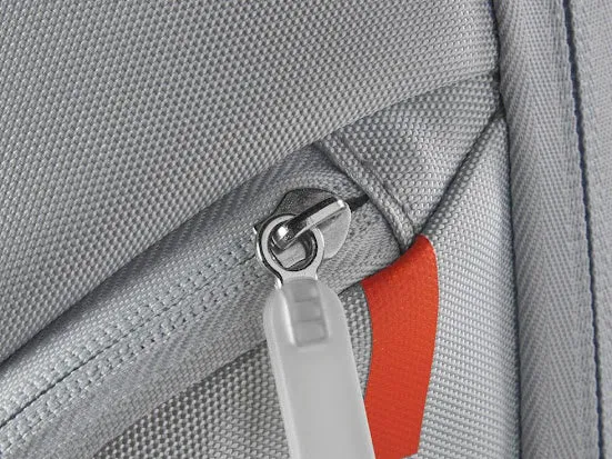 Wilson 2023 Super Tour Shift v1.0 Backpack